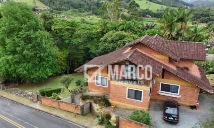 Casa com 6 quartos à venda no Testo Alto, Pomerode , 350 m2 por R$ 1.500.000