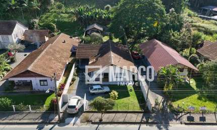 Casa com 3 quartos à venda no Centro, Pomerode  por R$ 799.000