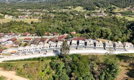 Casa em condomínio fechado com 2 quartos à venda no Testo Rega, Pomerode , 49 m2 por R$ 363.694