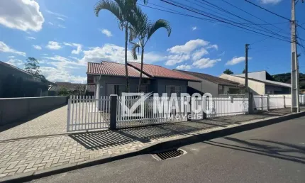 Casa com 3 quartos à venda no Rega Tres, Pomerode  por R$ 650.000