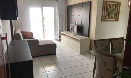 Lindo apartamento pronto para morar, excelente localização, Capim Macio,  edifício muito conservado, pastilhado , com elevador e área de lazer!!!