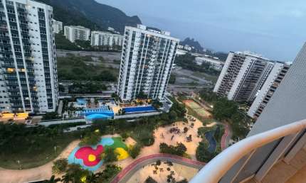 Cobertura duplex de 2 quartos, churrasqueira e piscina