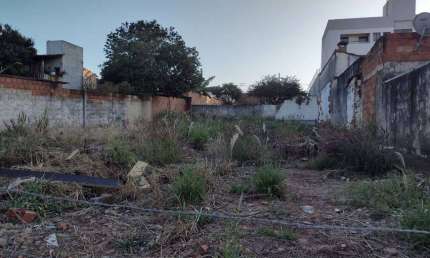 Lote/Terreno para venda tem 375 metros quadrados em Tubalina - Uberlândia - Minas Gerais