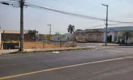 Terreno à venda na Rua Paris, Tibery, Uberlândia
