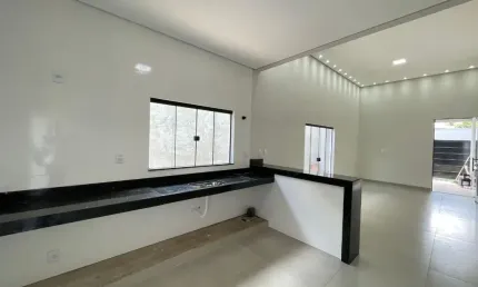 Casa com 3 quartos à venda no Jardim Ipanema I, Uberlândia 