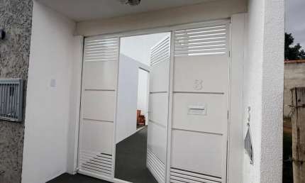 Casa com 2 quartos à venda no Shopping Park, Uberlândia 
