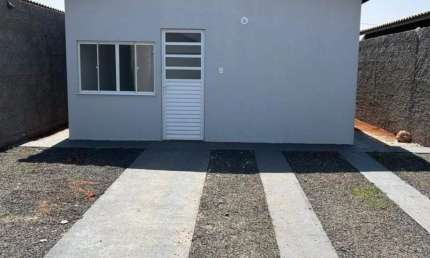 Casa com 2 quartos à venda no Mansour, Uberlândia 