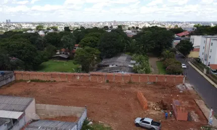 Terreno à venda no Lagoinha, Uberlândia 