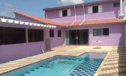 Casa com Suíte e Piscina no Salto de São José, Salto/SP