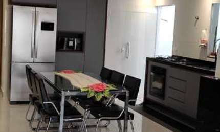 Casa com 3 quartos à venda na Rua Jonh Kennedy, 770, Bela Vista, Salto, 120 m2 por R$ 630.000