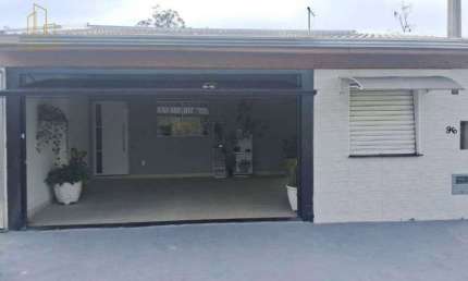Casa à venda no Residencial Vila dos Eucaliptos com 3 quartos