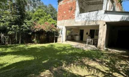 Chácara / sítio à venda na Zona Rural com 3 quartos!