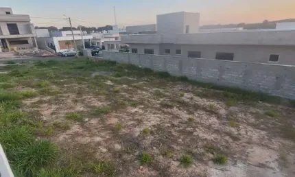Terreno à venda no condomínio portal dos bandeirantes - salto, sp!