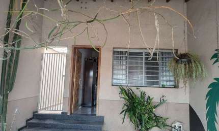 VENDO CASA NO BAIRRO VILA FLORA, LOCALIZADO NA CIDADE DE SALTO/SP