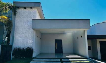 Oportunidade Única: Casa Mobiliada em Local Tranquilo e Encantador!