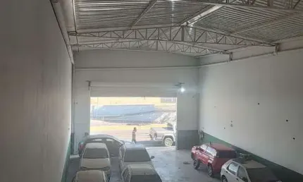 Barracão / Galpão / Depósito para alugar na Rua Lírio, 1250, Vila Roma, Salto por R$ 8.000