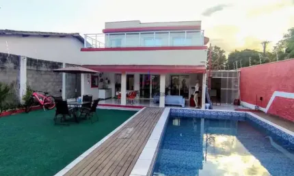 Casa com 3 quartos à venda na Rua Dois, 1097, Jardim Britânia, Caraguatatuba, 185 m2 por R$ 850.000