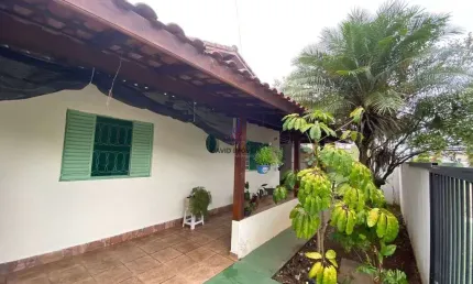 Casa à Venda com 2 quartos - 138m² - Vila Marrequinha - Caraguatatuba/SP