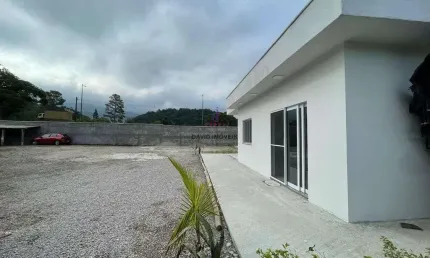 Casa Comercial à Venda - Capricórnio II - Caraguatatuba/SP