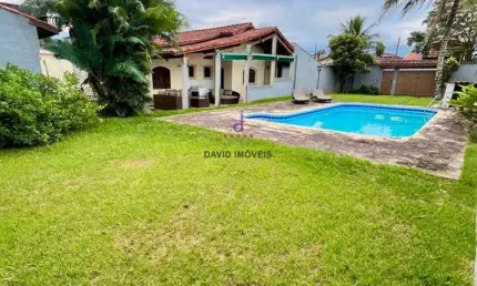 Casa com 3 quartos à venda na Rua Marquês de Herval, 515, Jardim Arua, Caraguatatuba