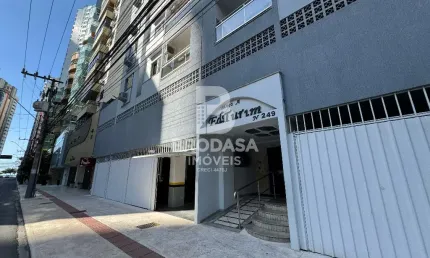 Apartamento 3 Dormitórios, sendo 1 Suíte - 1 vaga de garagem privativa.