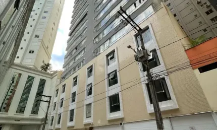 Excelente localização com ótima ventilação e iluminação
