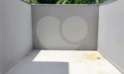 Casa com 3 quartos à venda na Rua Isaac Tabacow, Penha, São Paulo