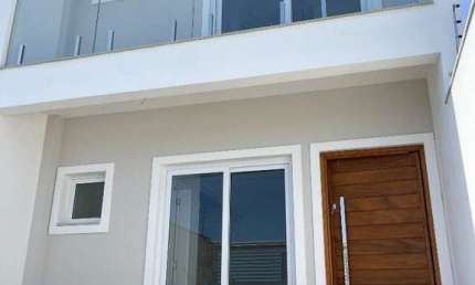 Casa em bairro planejado de Canoas com excelência em beleza e qualidade.