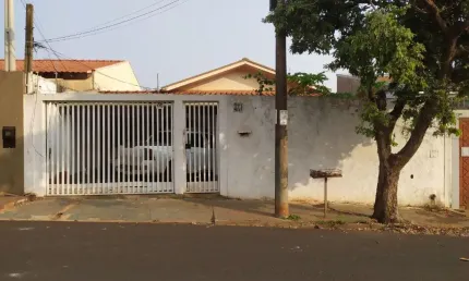 Casa residencial, excelente localização, a 100 metros da Avenida Danilo Galeazzi, pertinho do Supermercado Amigão e próximo ao UPA Jaguaré;