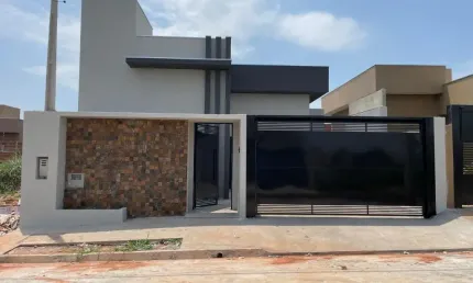 Linda casa residencial nova no bairro Set Valley III, recém construída, casa caixote, dising moderno e acabamento diferenciado.