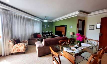 Apartamento com 3 quartos à venda na Rua Mali, 924, Vila Ipiranga, Porto Alegre por R$ 630.000
