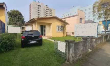 Terreno comercial à venda na Avenida João Wallig, 266, Passo da Areia, Porto Alegre por R$ 1.300.000