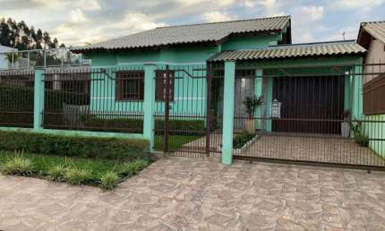 Casa com 3 quartos para alugar na Rua Sepé Tiaraju, 73, Jardim dos Lagos, Guaíba por R$ 4.200