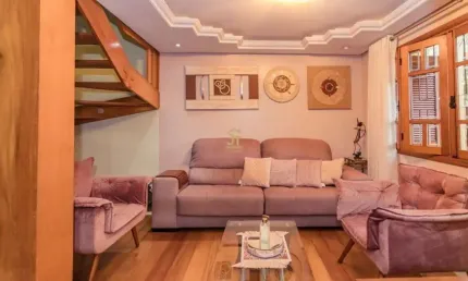 Casa com 4 quartos à venda na Travessa Porto Príncipe, 59, Jardim Lindóia, Porto Alegre por R$ 1.745.000