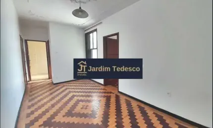 Apartamento com 2 quartos à venda na beco andaraí, 25, passo da areia, porto alegre por r$ 200.000