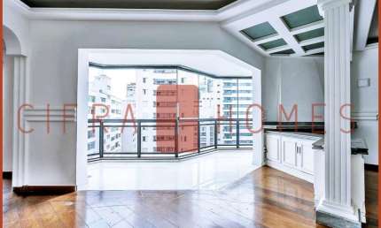 Apartamento excelente à venda com 175 m², 3 suítes, 3 vagas de garagem, no melhor da Aclimação