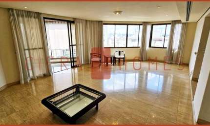 Apartamento luxuoso e maravilhoso à venda de 315 m², com 4 suítes (sendo 1 master), 4 vagas de gara