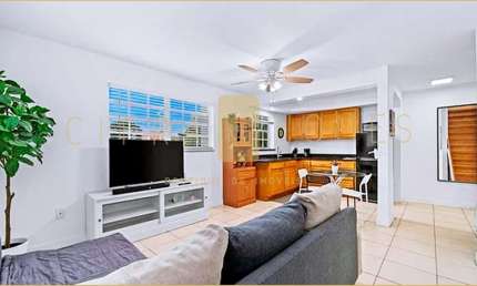 Duplex Semi-Mobiliado à venda em MIAMI, próximo à Brickell e Praias. Muito Conforto e Estilo.