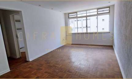 Apartamento à venda, 90 m², andar alto, 2 quartos, no melhor do Jardim Paulista