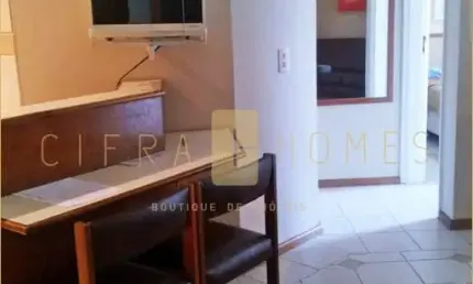 Studio Mobiliado com Sacada, TV a Cabo e Internet em Condomínio com Lazer Completo