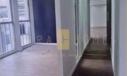 Conjunto Comercial para Locação e Venda, com Estrutura Completa e em Localização Estratégica.