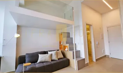 Studio mobiliado de 29m² com mezanino, ar condicionado e vista deslumbrante da cidade de são paulo.