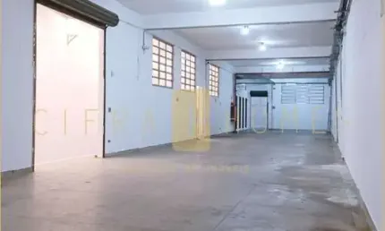 Galpão disponível para locação, em excelente localização próximo ao metrô jabaquara.