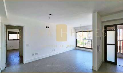 Apartamento à venda com 75m², 2 suítes, 1 vaga e linda vista em excelente localização.