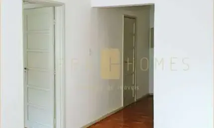 Apartamento com Suíte, Sala de Estar e Cozinha Integrada em Localização Privilegiada