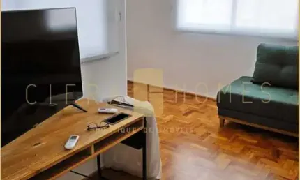 Apartamento estilo europeu para locação, mobiliado com 2 dormitórios, suíte, cozinha integrada
