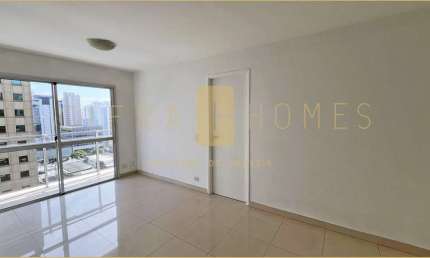 Charmoso apartamento para locação, com 1 Dormitório com Varanda e Lazer Completo em Moema.