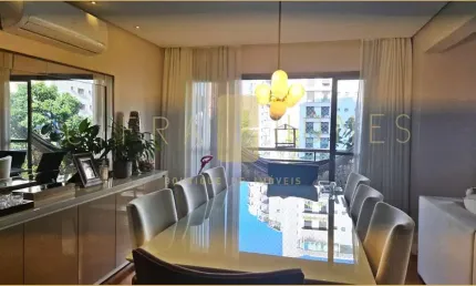 Apartamento à venda, mobiliado e reformado, 105 m², 2 suítes, 2 vagas, em Moema