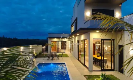 Espetacular Casa no Condomínio Villa D'oro, 271m², à Venda em Vinhedo-SP