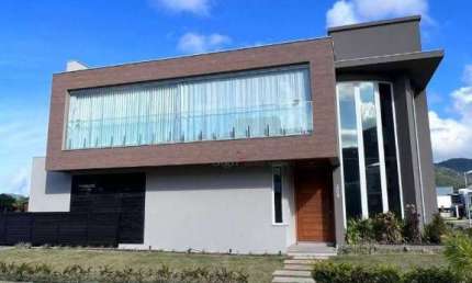 Casa com 4 quartos à venda, 260 m² por R$ 2.900.000 - Ingleses Norte - Florianópolis/SC